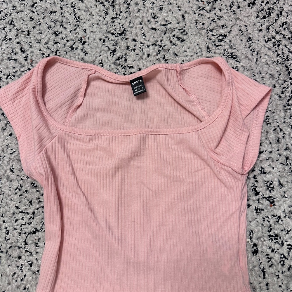 SHEIN Light Pink Ribbed Short Sleeve Top